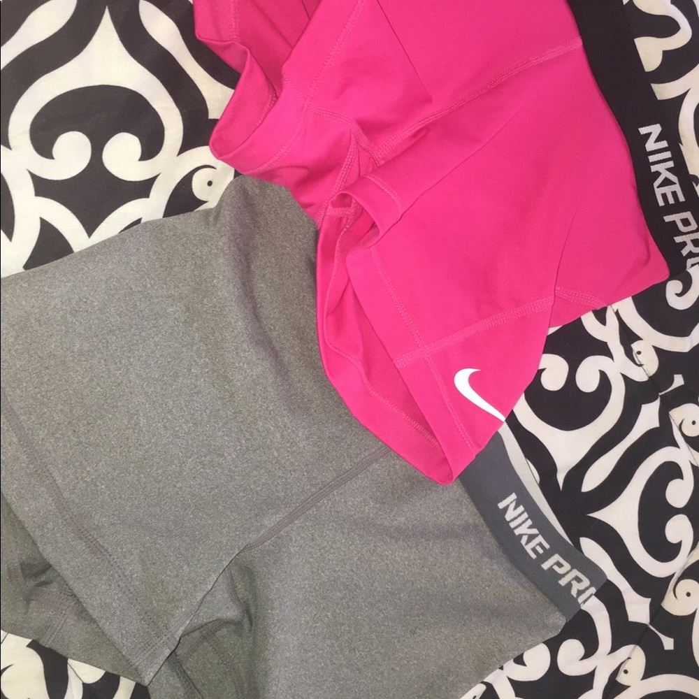 Nike pro shorts size small bundle