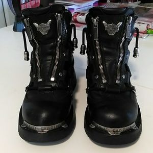 Woman's Harley Davidson break light boots. Sz 6
