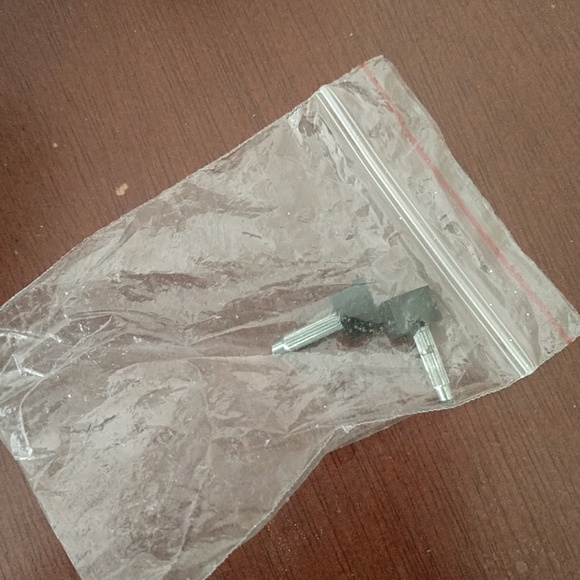 Heels - Picture 3 of 4