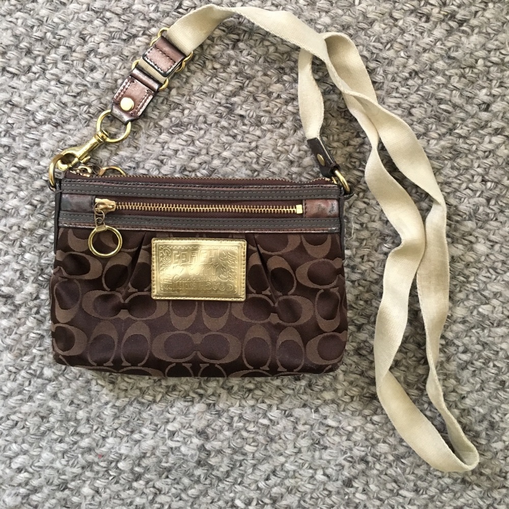 Coach Poppy crossbody purse