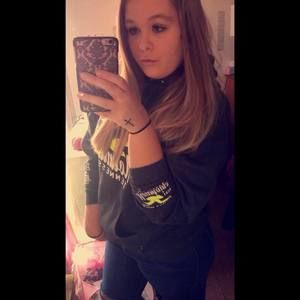 Meet your Posher, Amber