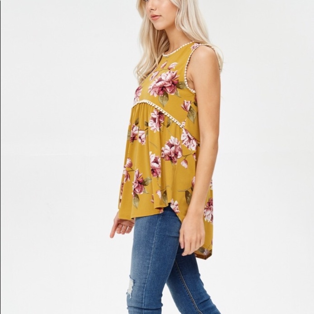 Floral Tunic Tank - Picture 3 of 3