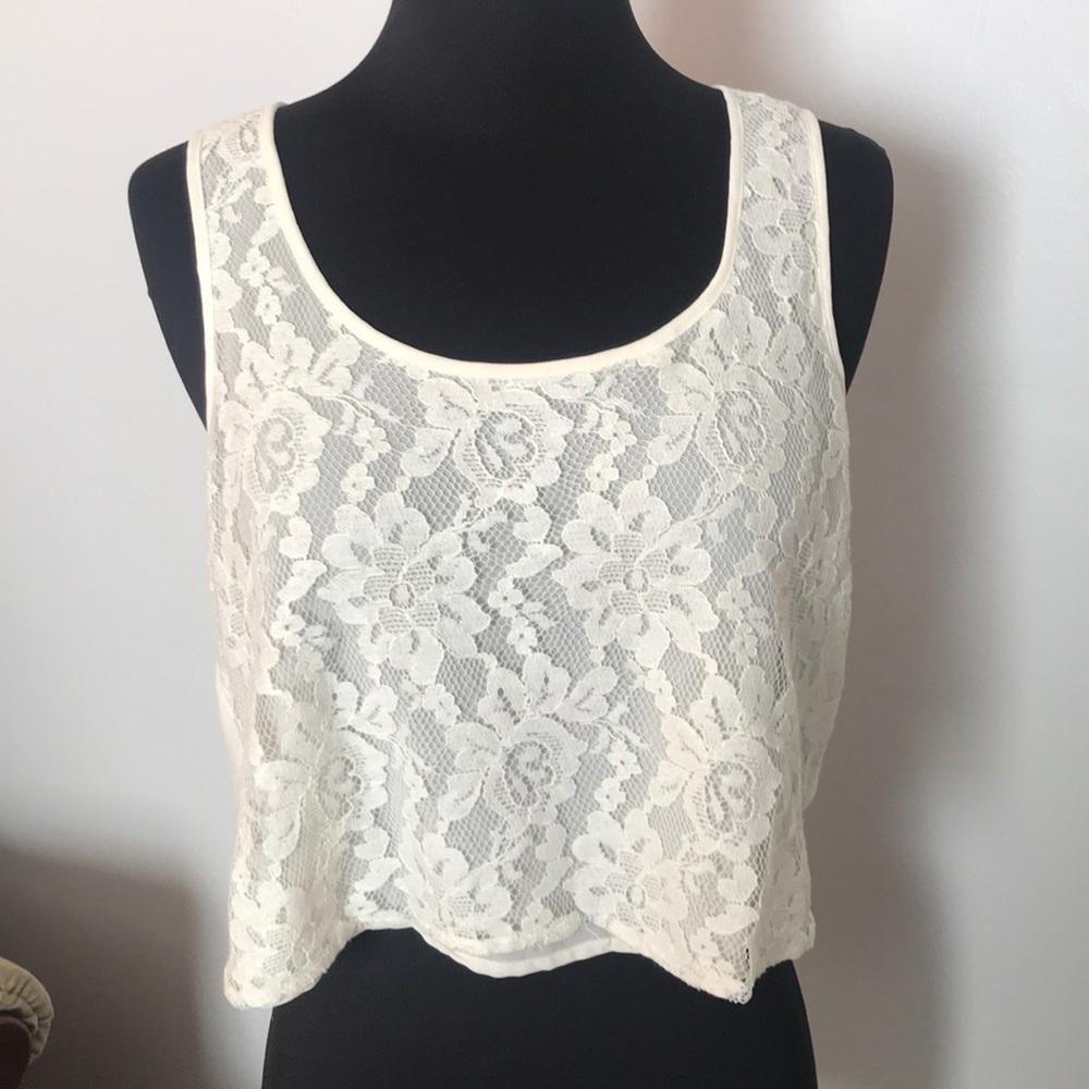 Laced Crop Tank // M