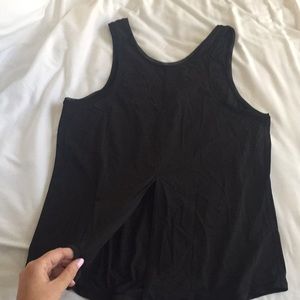 Black lululemon tank