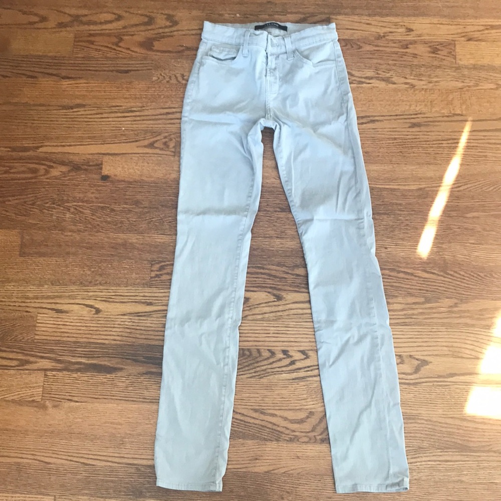 Like new Gray J Brand Skinny Jeans