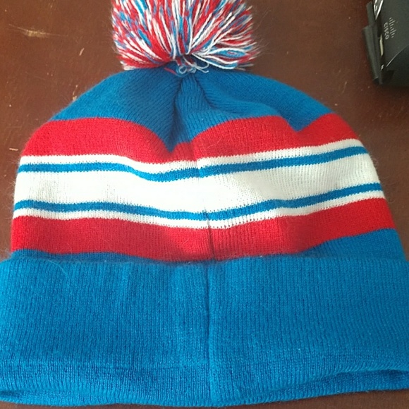 2 Hats - Picture 2 of 4