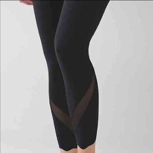 Lululemon 7/8 mesh legging