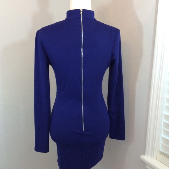 ❌SOLD❌WINDSOR Blue Choker Long Sleeve Dress - Picture 3 of 7