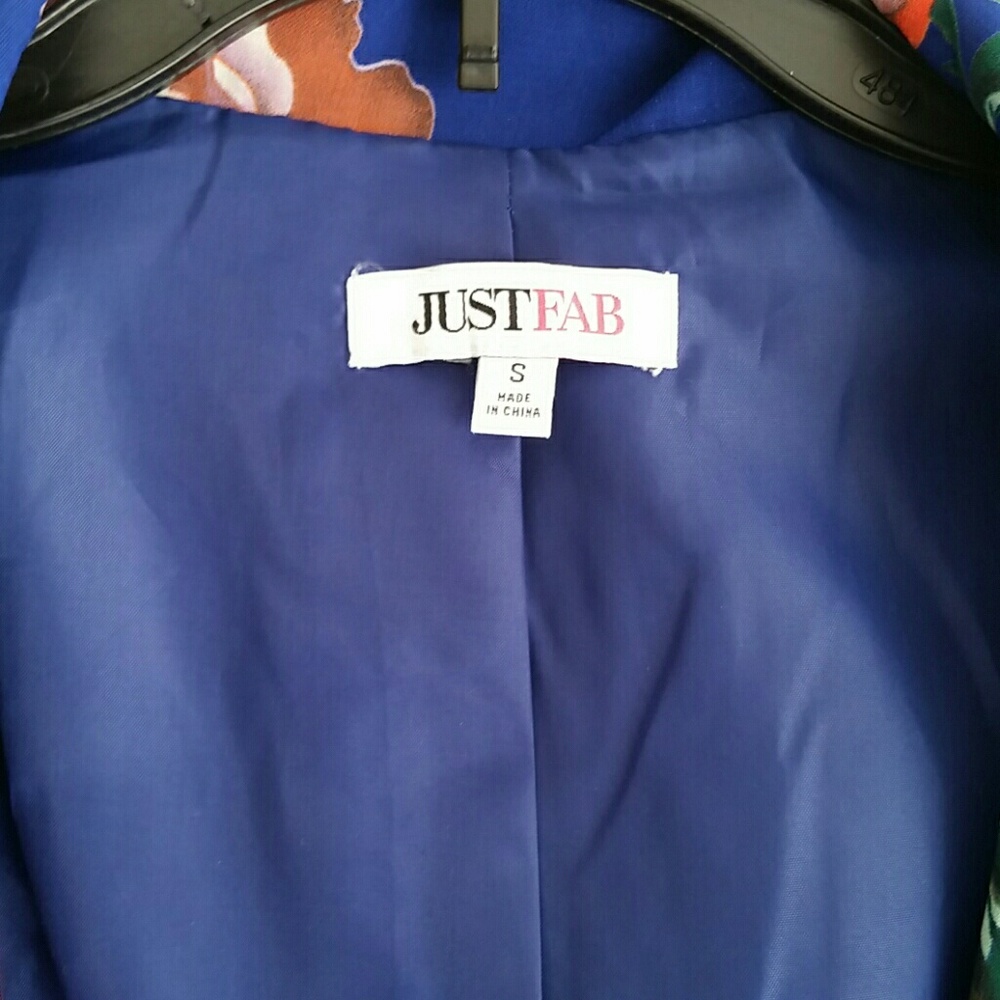 Blazer - Picture 2 of 3