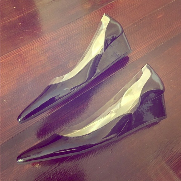 Nine West Shoes - 🆘5 for $15🆘Nine West Patent Leather Wedges