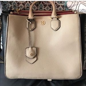 Tory Burch tri color Robinson