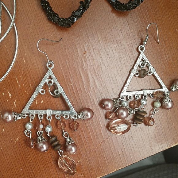 Jewelry - Picture 3 of 6
