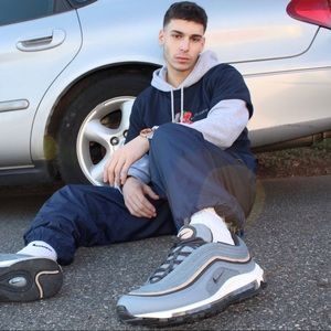 Meet your Posher, Jarod