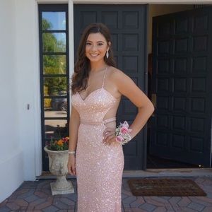 Prom dress worn once!