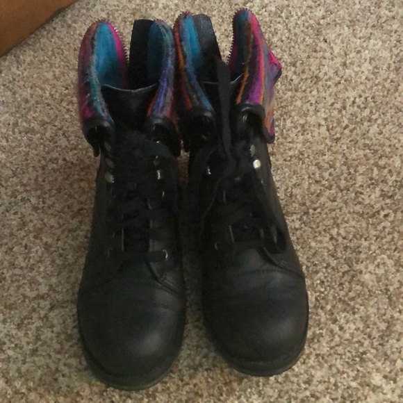dsw black combat boots