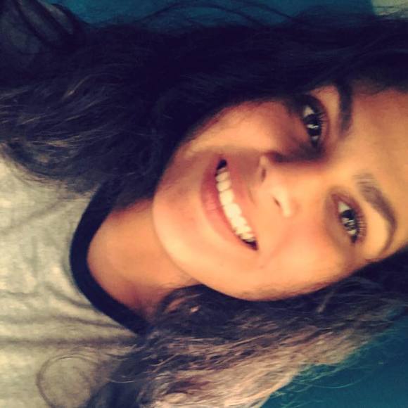 Meet your Posher, Glenda - Picture 1 of 1