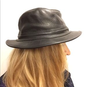 Armani Exchange black leather hat