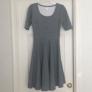 NWOT Lularoe Nicole size small