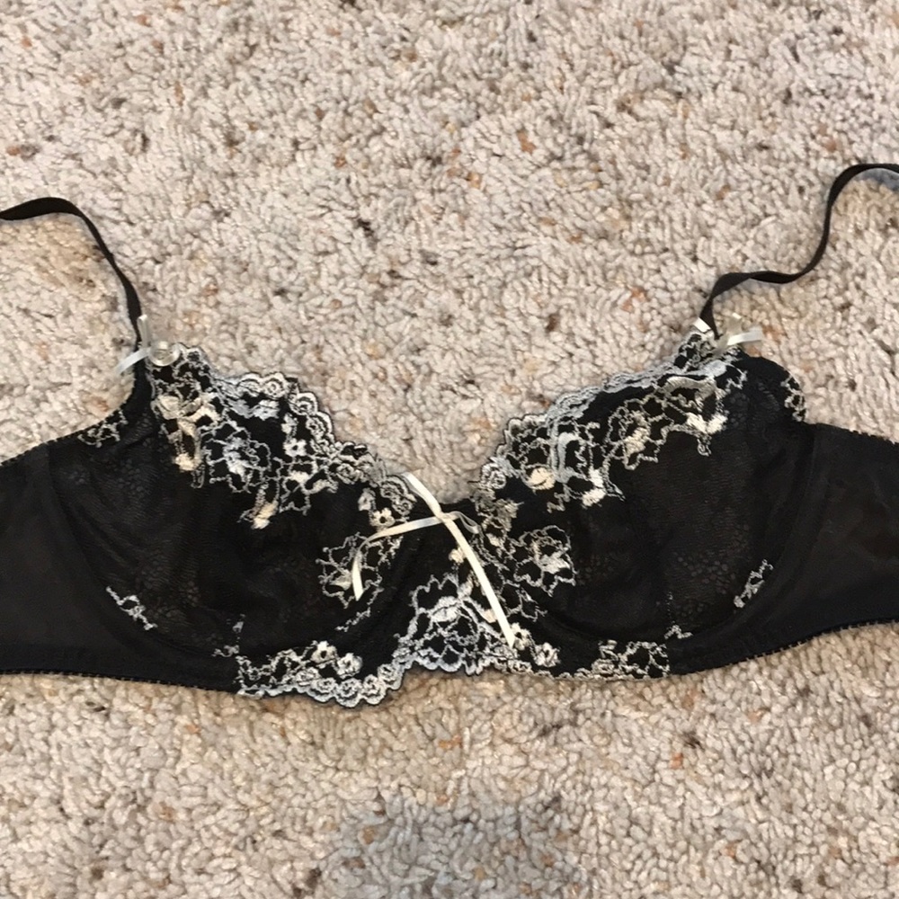 Gilligan & O'Malley sheer lace bra