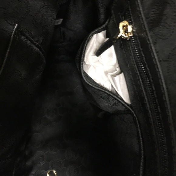 NWT Michael Kors Black Large Dome Satchel - Picture 7 of 7