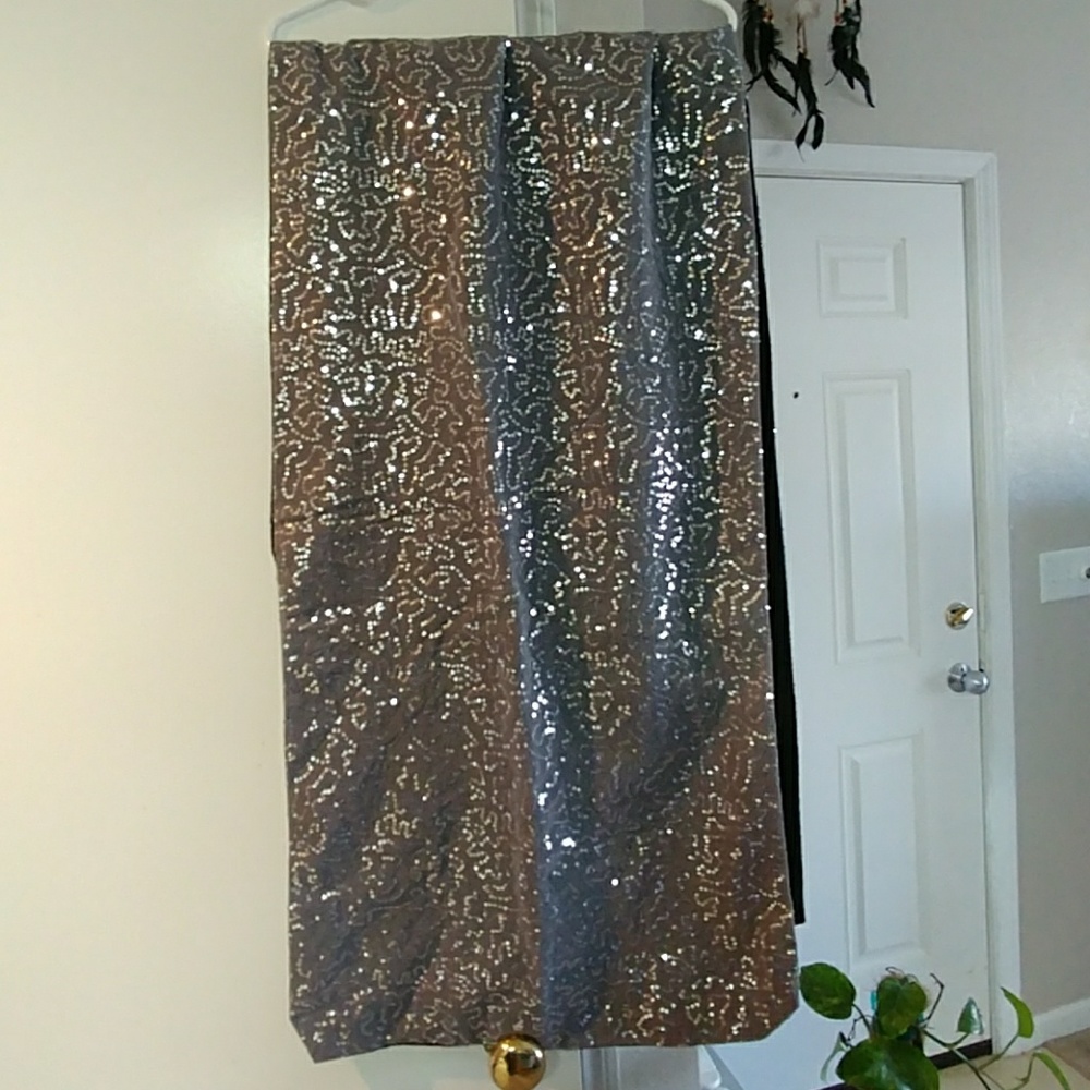 Gray Sequined Wrap