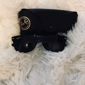 Authentic polarized ray ban wayfarers