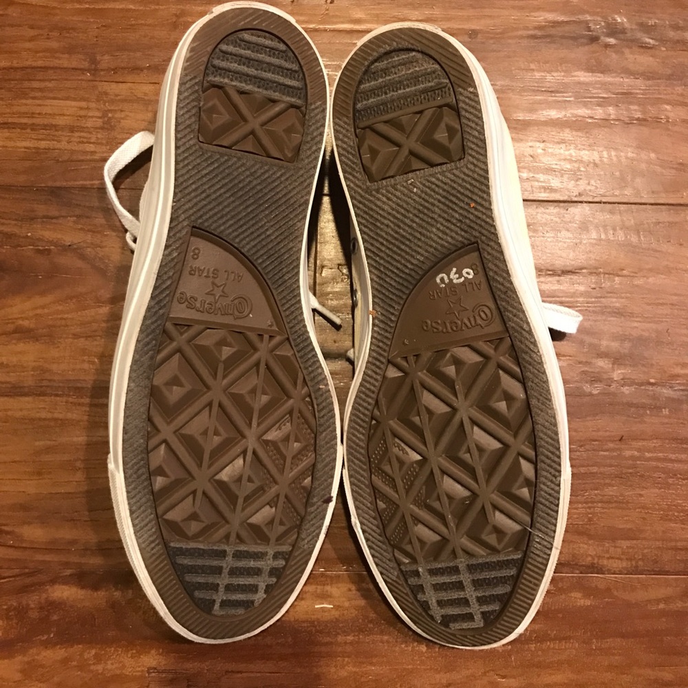 Converse - Picture 3 of 3