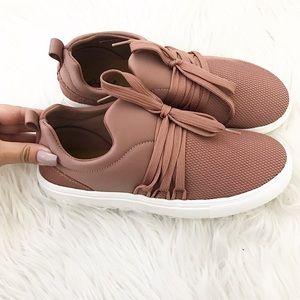 Sandy Mauve Sneakers