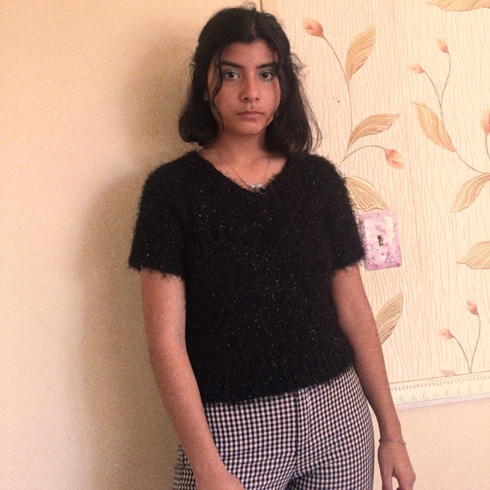 90s fuzzy top