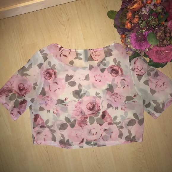 🌹 H&M Size 6 Size M Sheer Floral Crop Top - Picture 3 of 5