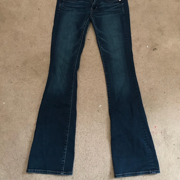 AEO Kickboot - Picture 2 of 3