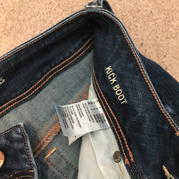 AEO Kickboot - Picture 3 of 3