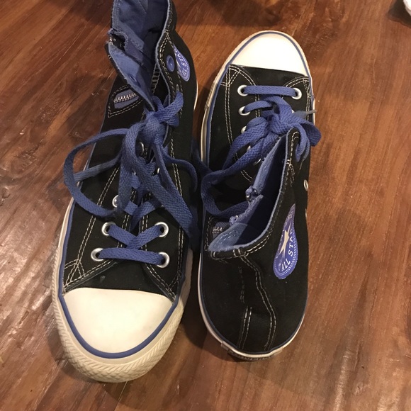 Converse - Picture 2 of 3