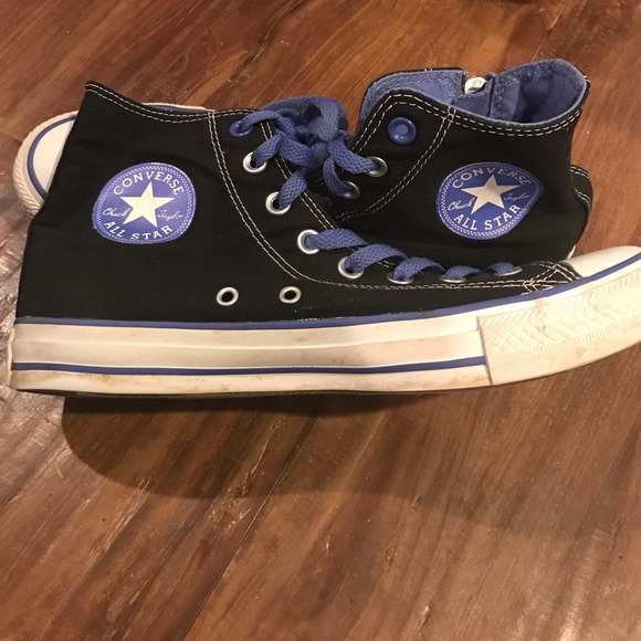 Converse - Picture 3 of 3