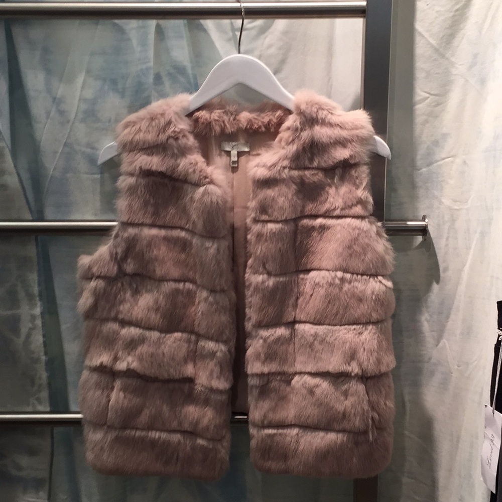 JOIE rabbit fur blush pink vest size SM