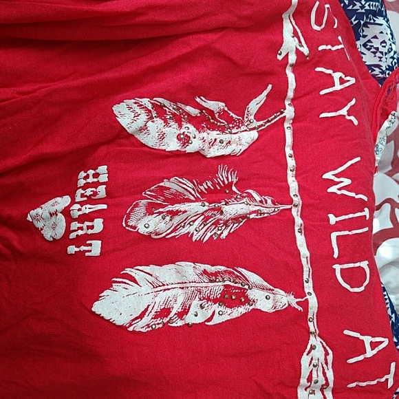 Shirt - Picture 2 of 3