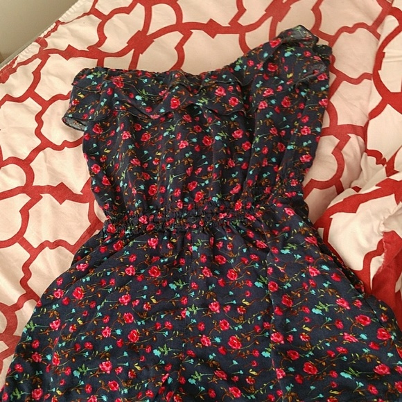 Romper - Picture 2 of 2