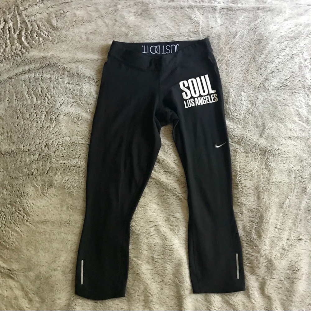 SoulCycle Nike Dri-Fit Black Crop (Size Small)