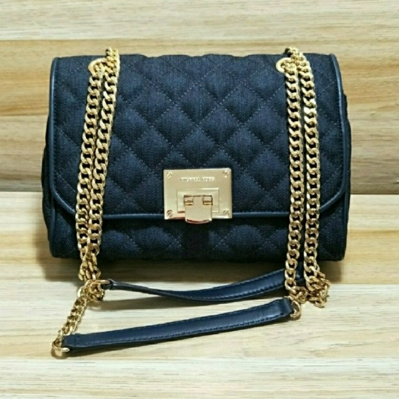 Michael Kors Handbags - NEW Michael Kors Purse