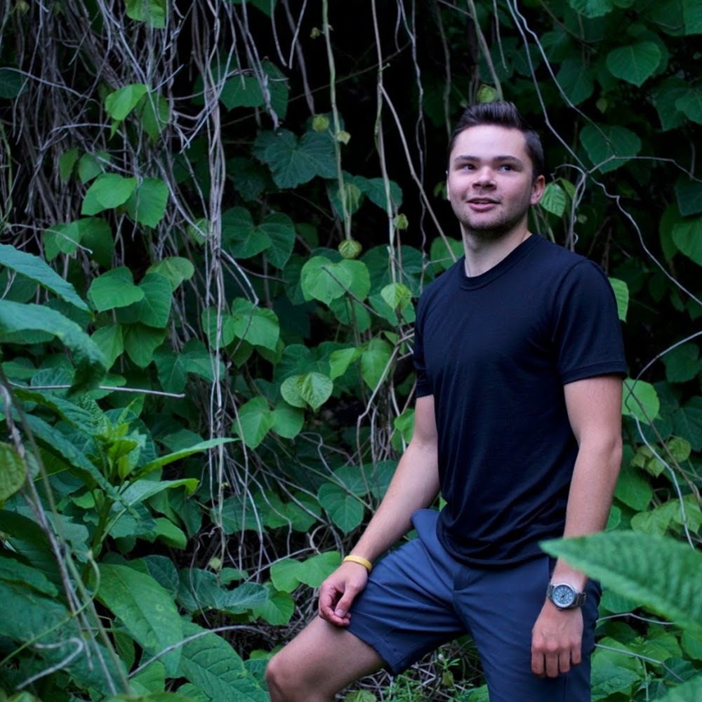 Meet your Posher, Thomas