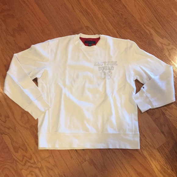 TOMMY HILFIGER 100% cotton Sweater. Size large