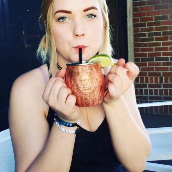 Meet your Posher, Brianna - Picture 1 of 1