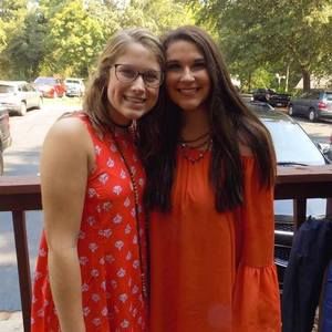 Meet your Posher, Nicole