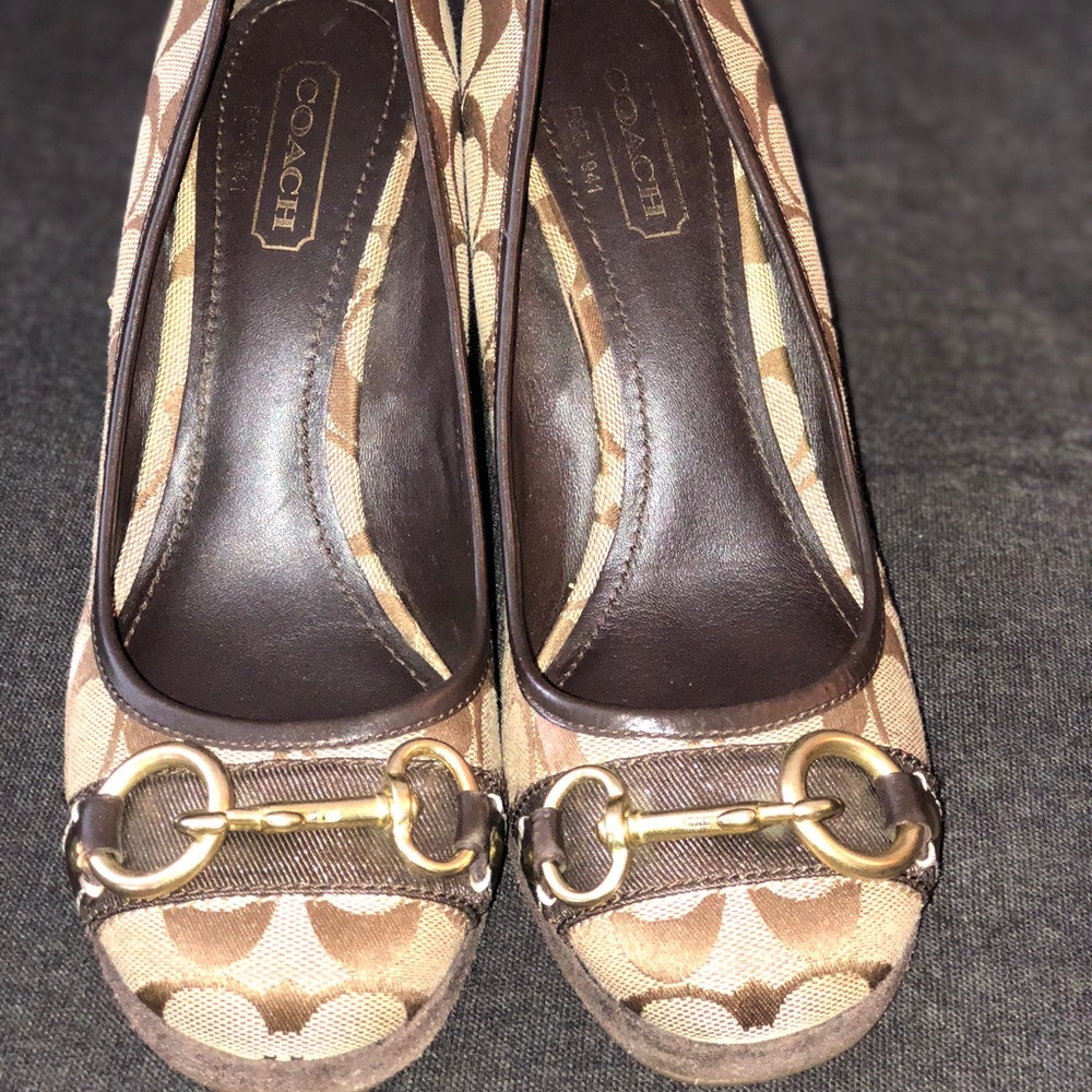 Coach wedges