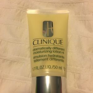Clinique Dramatically Different moisturizer