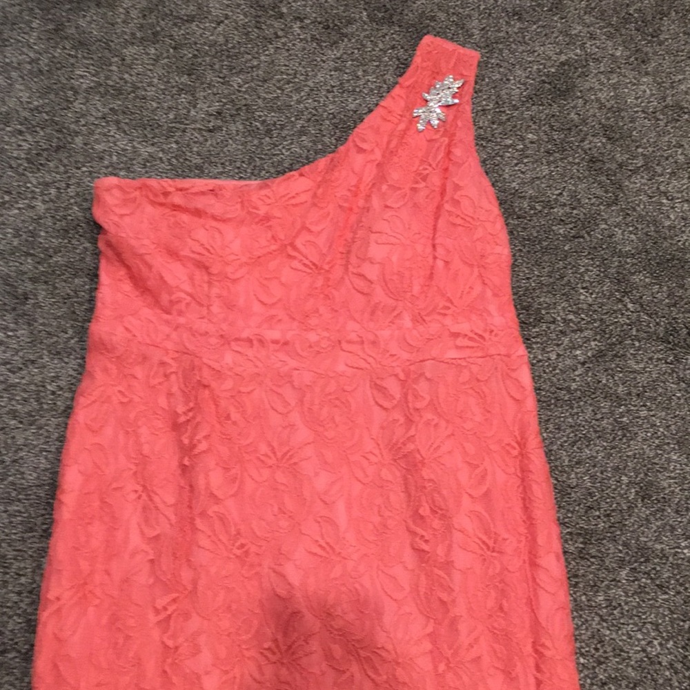 Lace one shoulder dress