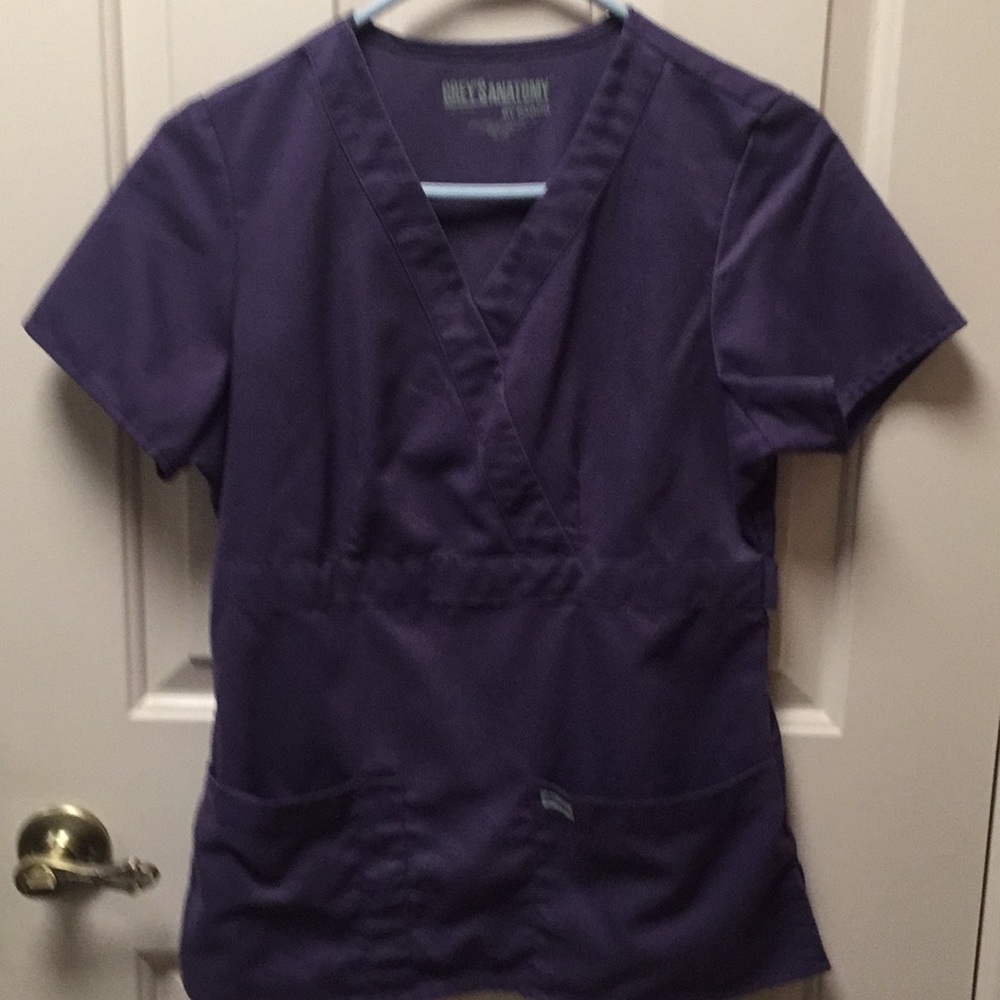 Grey’s Anatomy scrub top Small