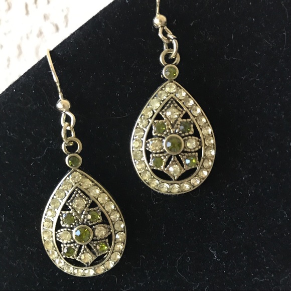 Green Crystal Earrings - Picture 2 of 3