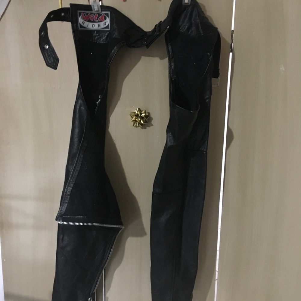 Genuine leather chaps and riding gloves