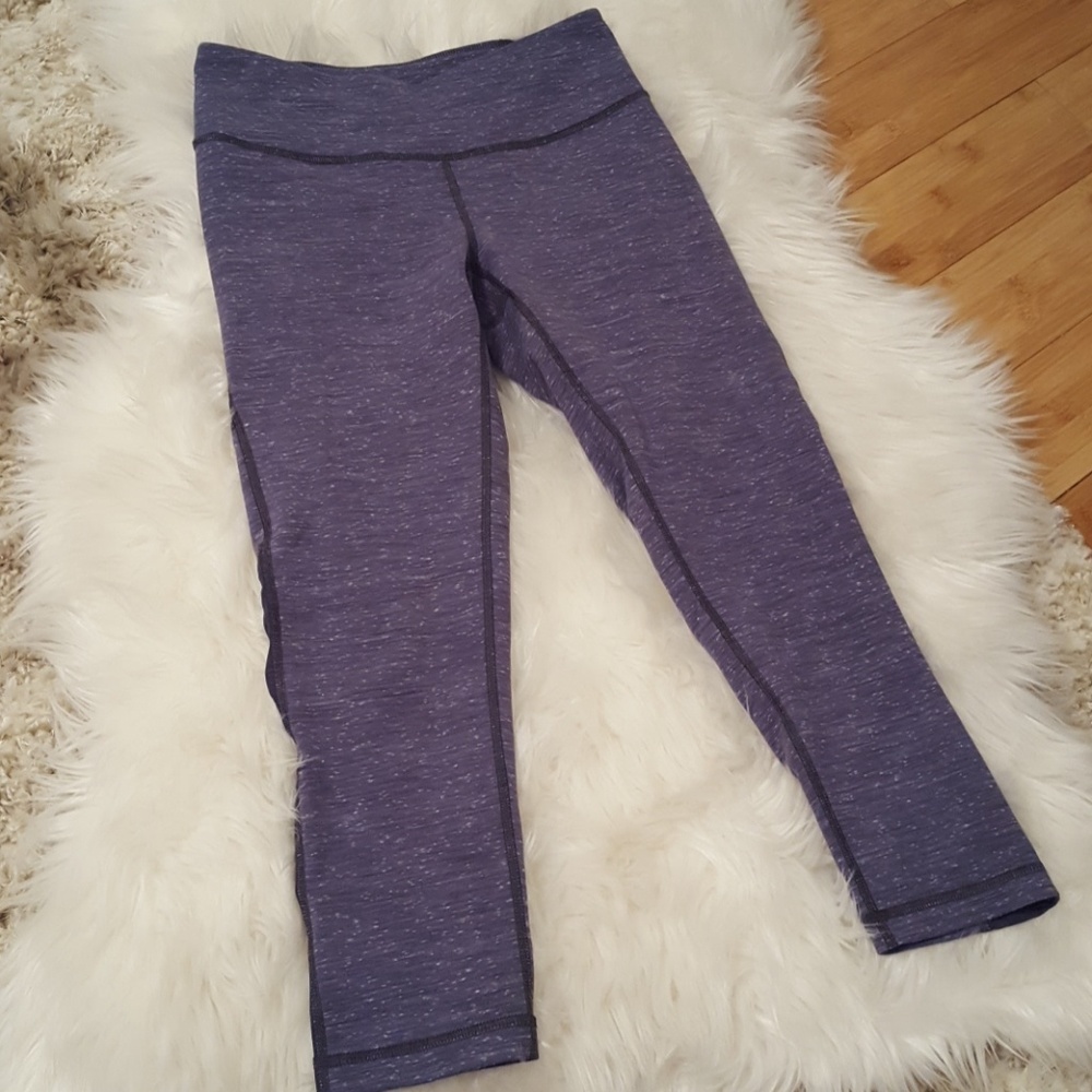 Like New Zella Cropped Leggings Light Gray XS